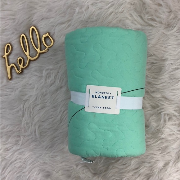 Monopoly Junk Food Blanket Teal 70 X 50 - Picture 2 of 4